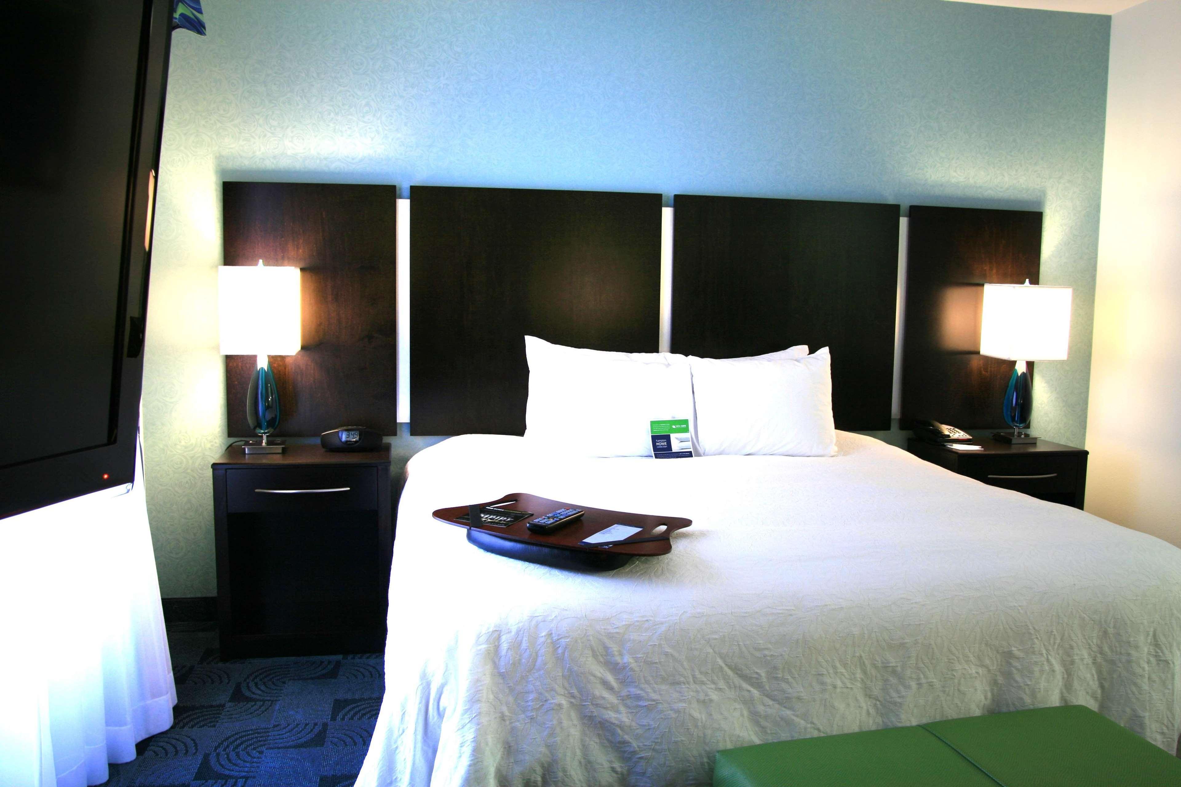 Hampton Inn And Suites Dallas/Lewisville-Vista Ridge Mall Buitenkant foto