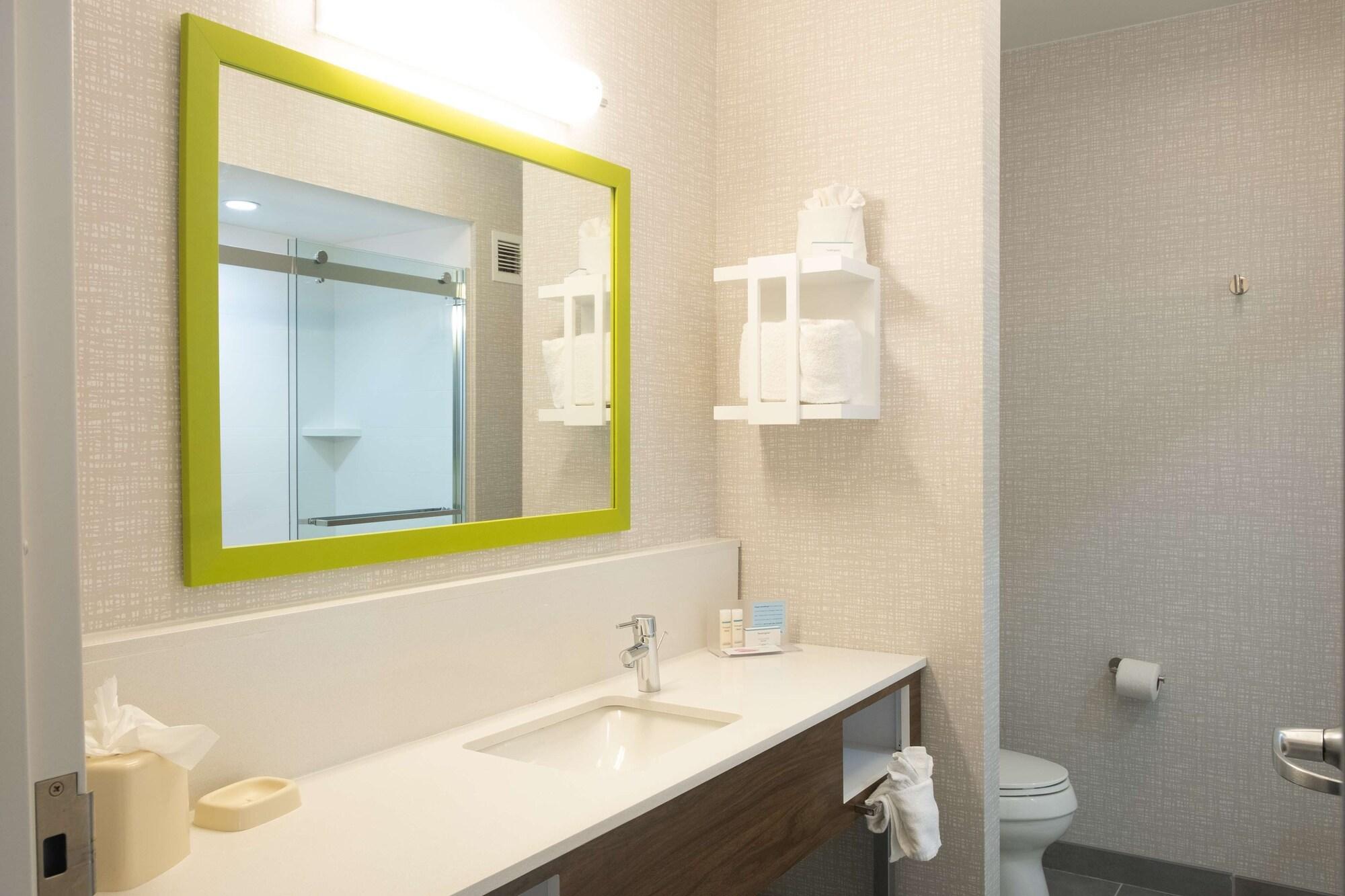 Hampton Inn And Suites Dallas/Lewisville-Vista Ridge Mall Buitenkant foto