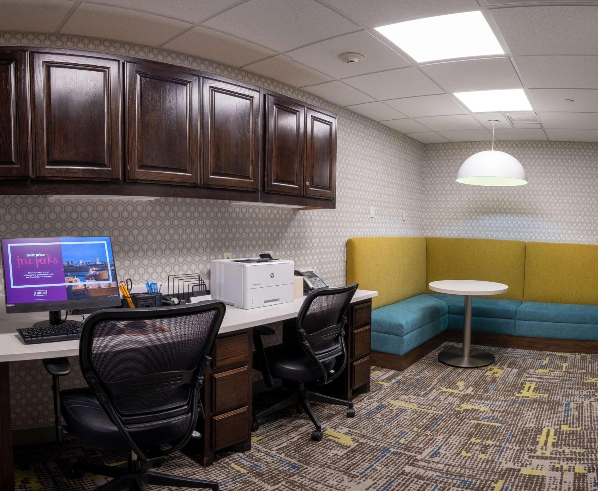 Hampton Inn And Suites Dallas/Lewisville-Vista Ridge Mall Buitenkant foto